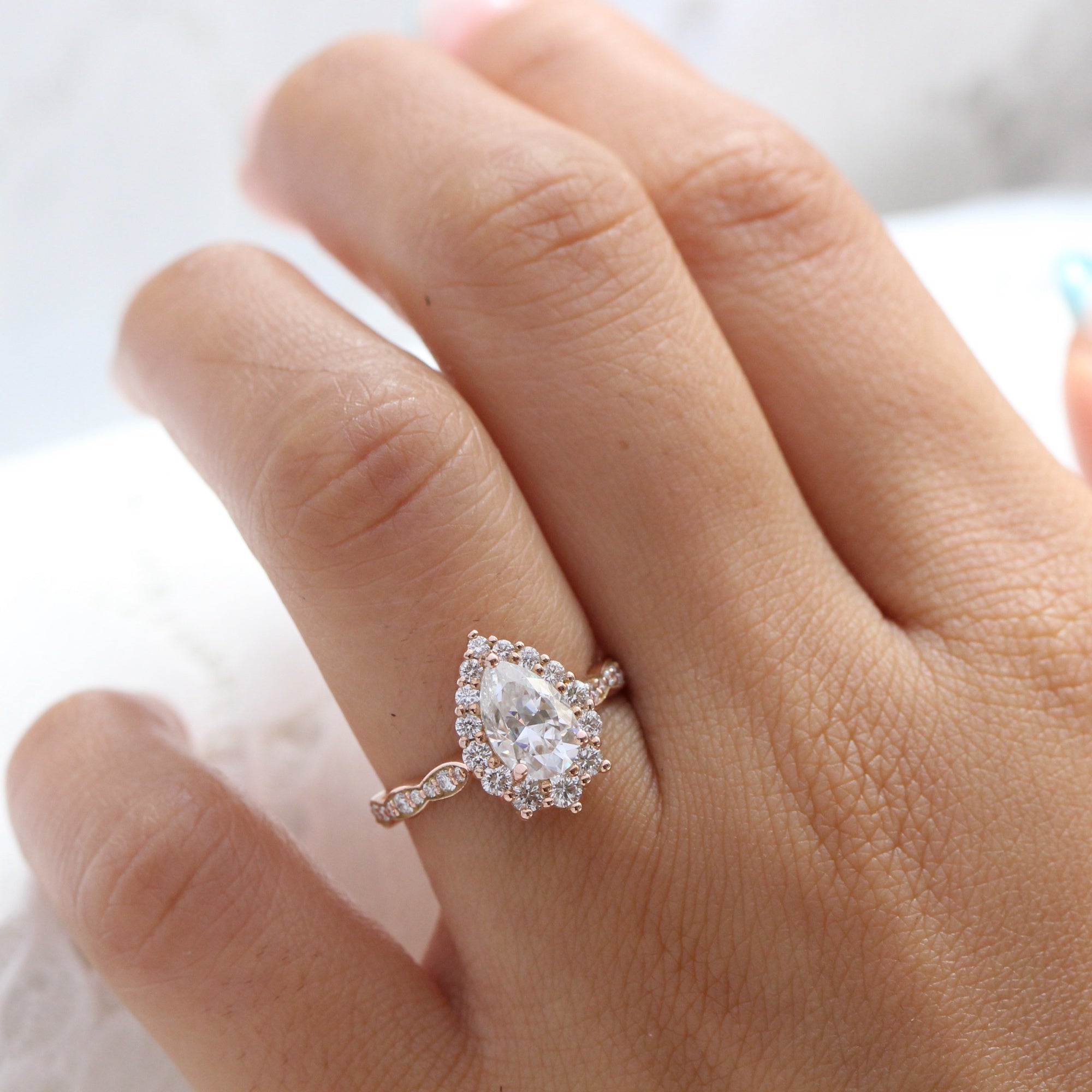 Large moissanite rings sale