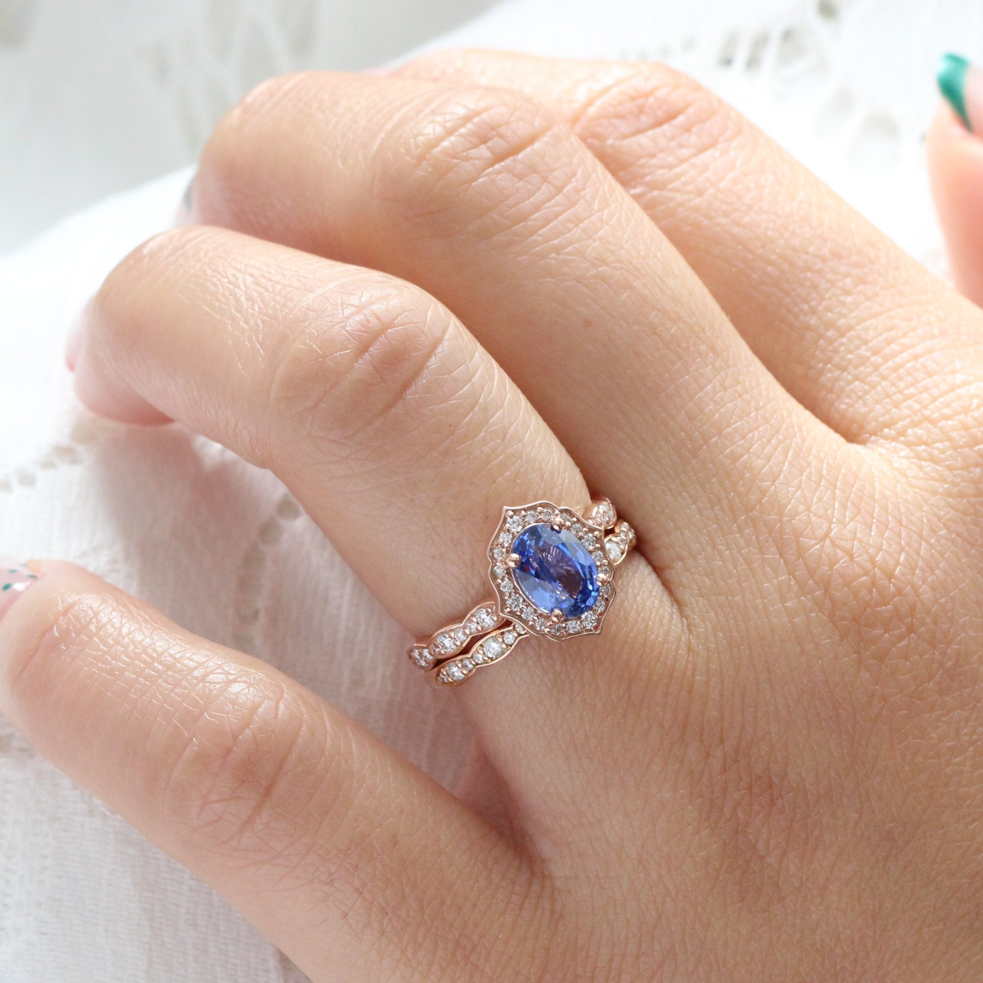Vintage style oval Ceylon blue sapphire ring rose gold sapphire diamond ring la more design jewelry