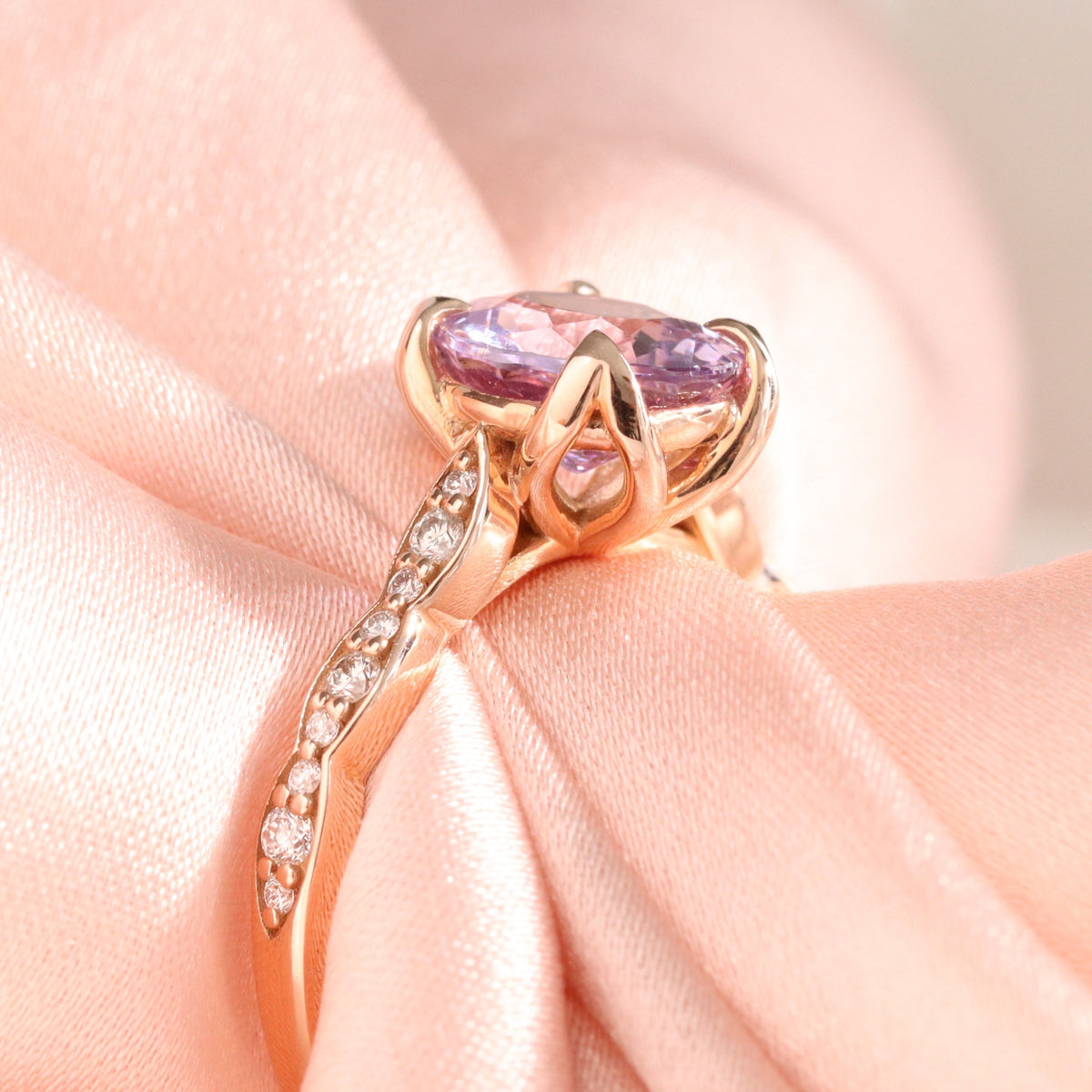 oval lavender sapphire ring rose gold natural purple sapphire solitaire ring diamond sapphire floral ring la more design jewelry