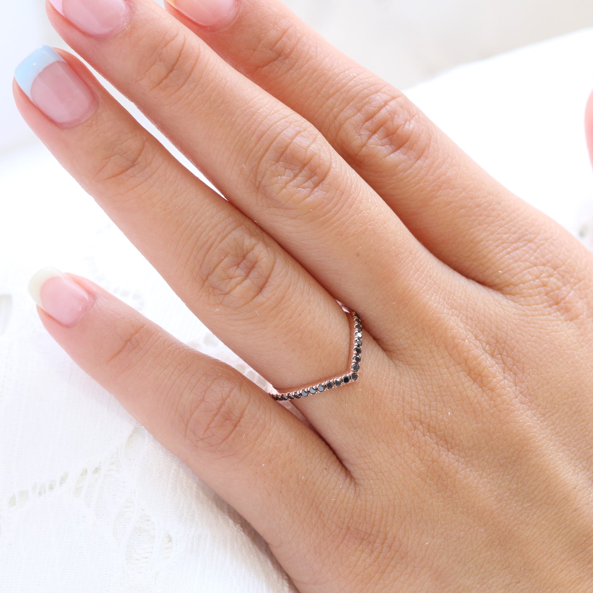 Rose gold chevron band deals