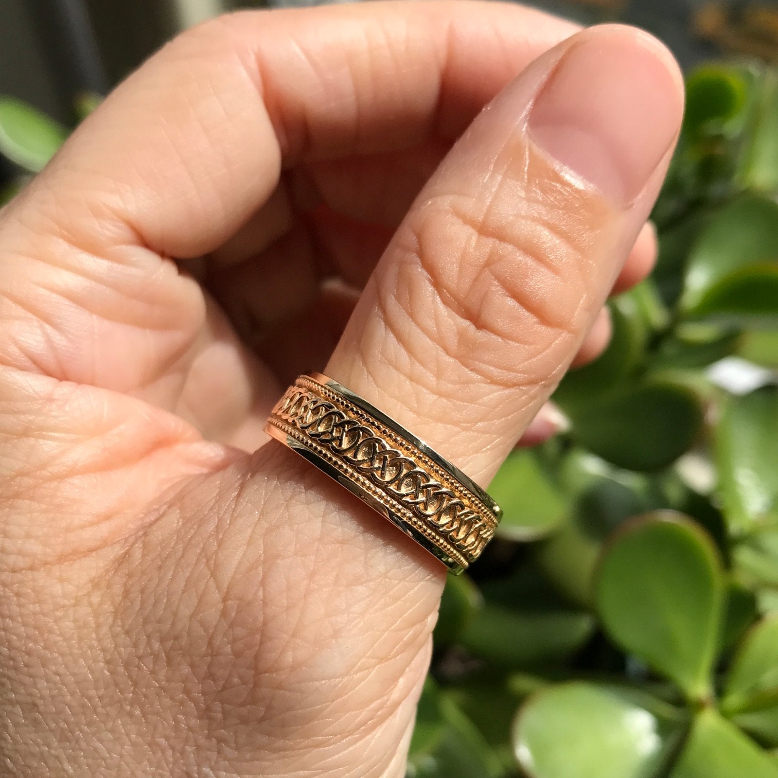 Bands Amazon Textured Gold Wedding Band For Men Unique Mens Gold