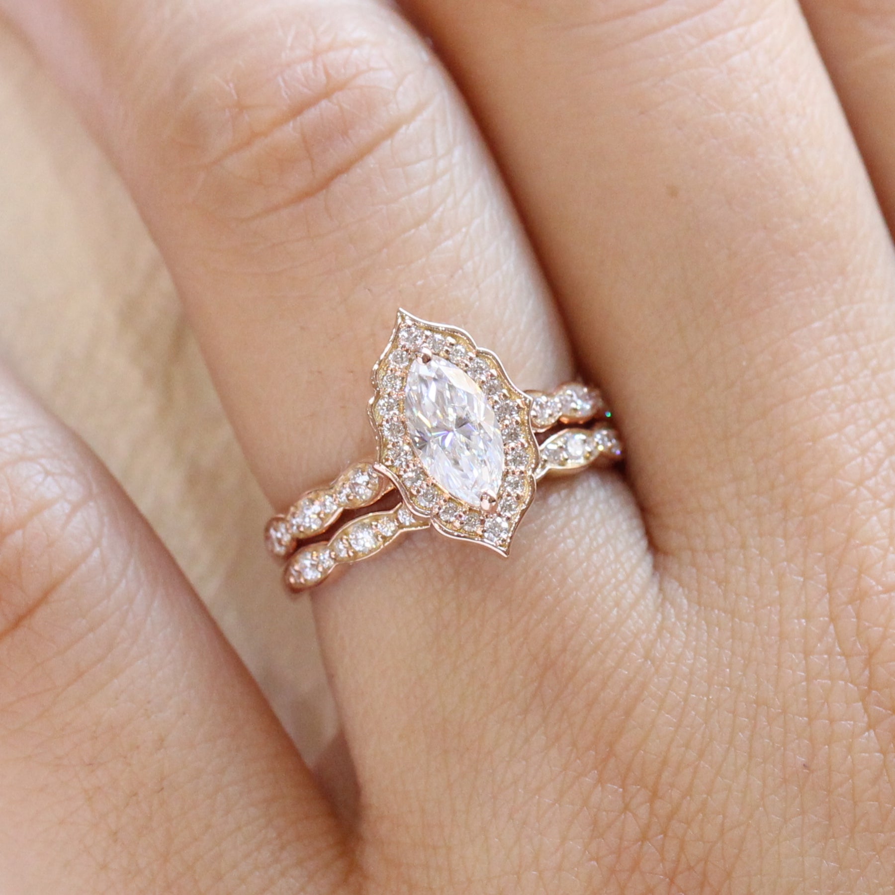 4K/18K Gold Unique Marquise And Round Moissanite Wedding Band