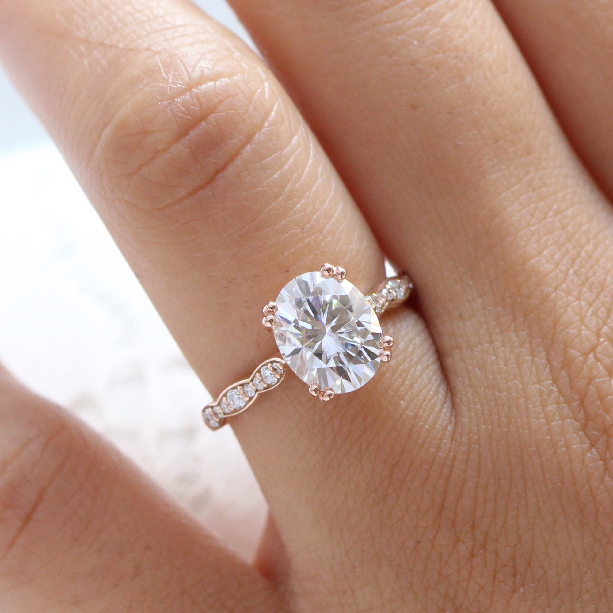 Rose gold band with oval diamond Clearance