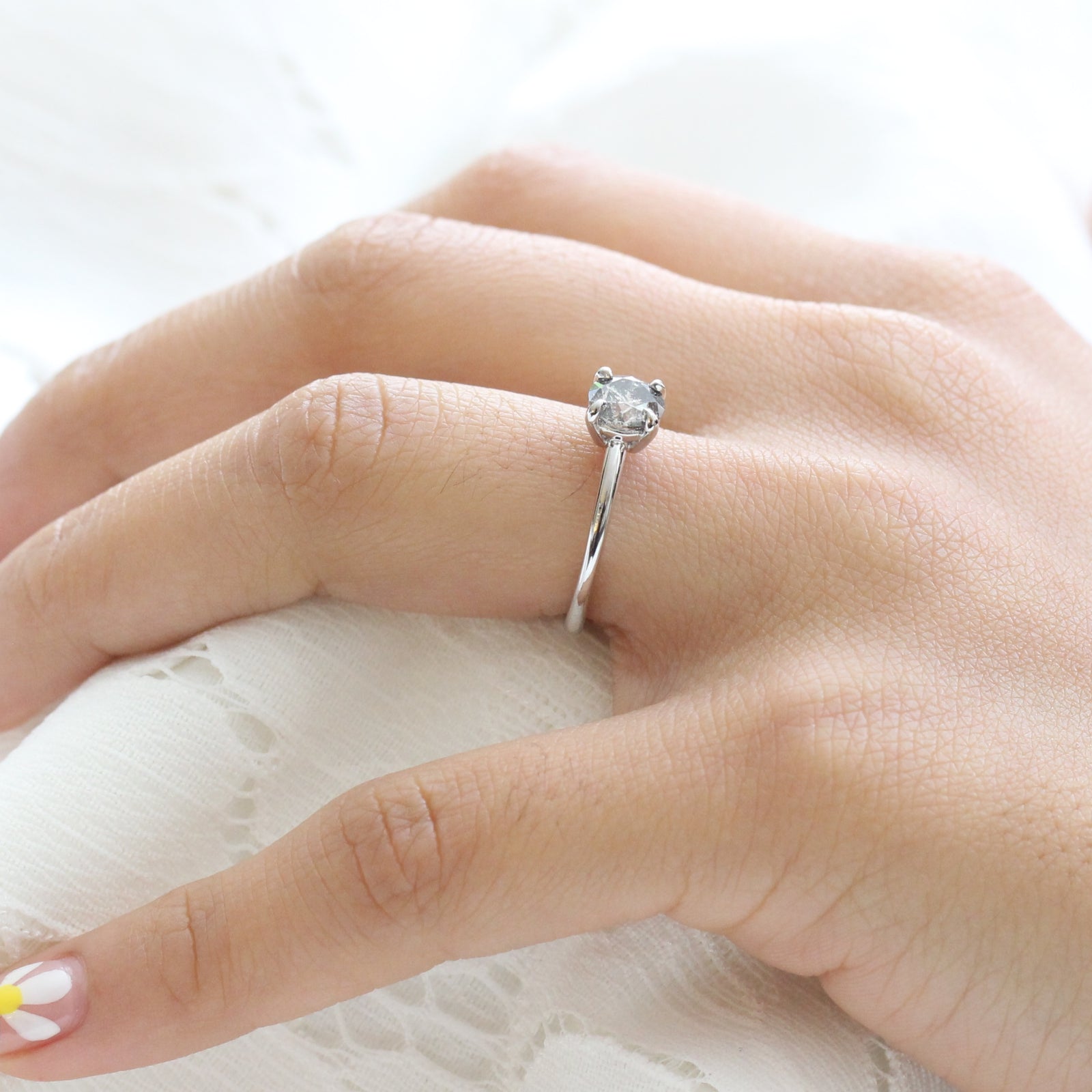 Small white gold engagement rings shop