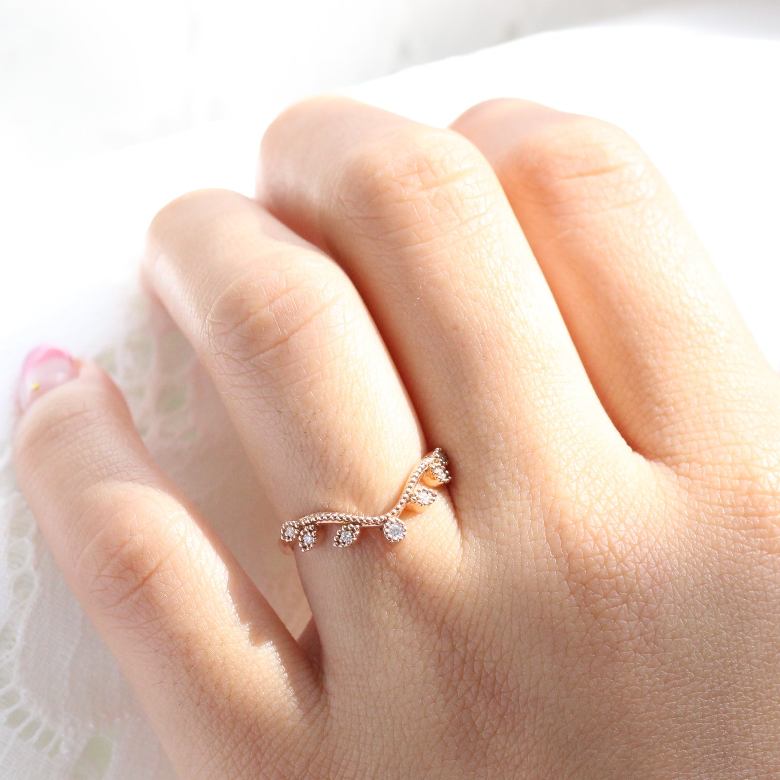 Contour best sale band ring