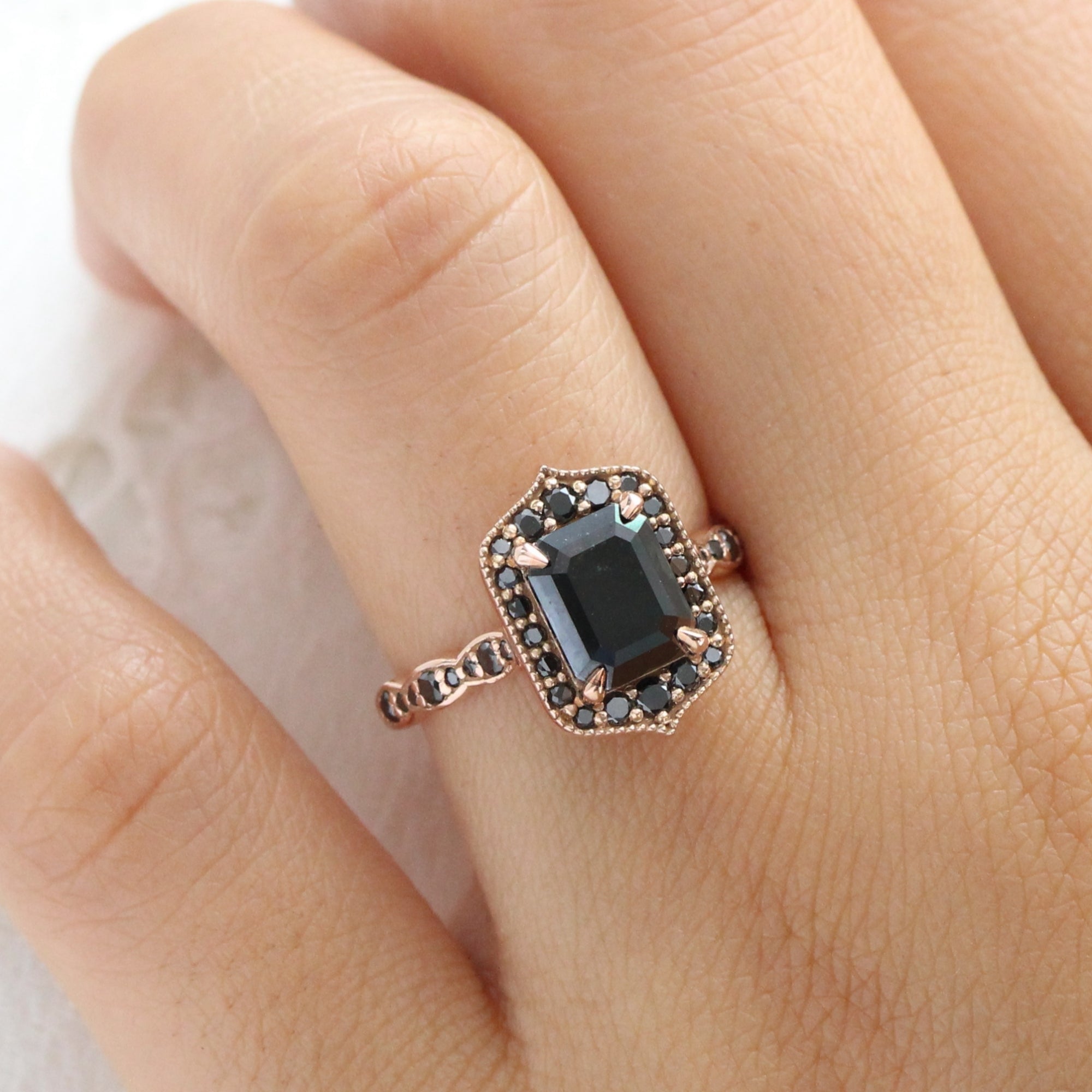Særlig skak Withered Emerald Cut Black Diamond Engagement Ring Rose Gold Vintage Halo Ring | La  More Design