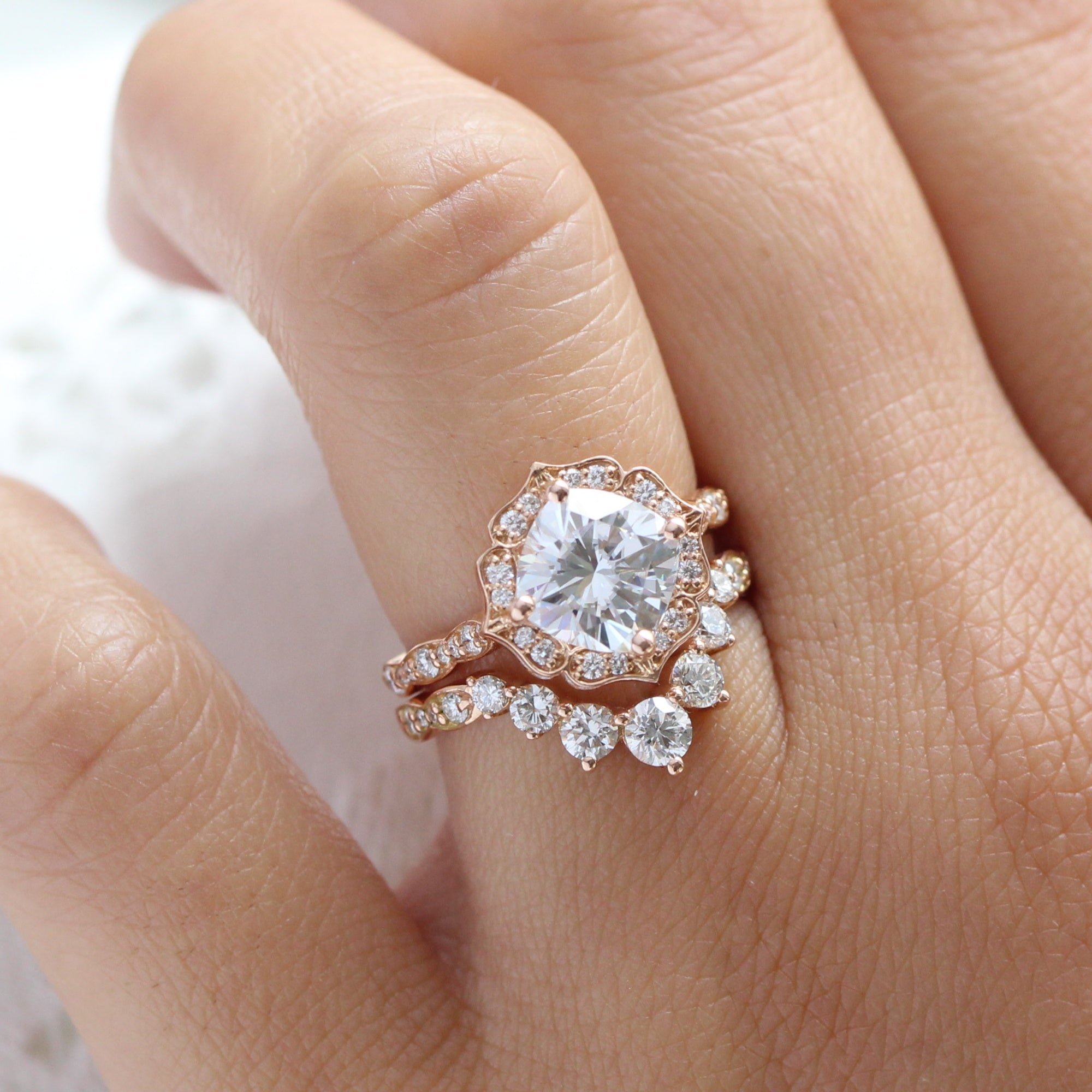 lab grown diamond engagement rings