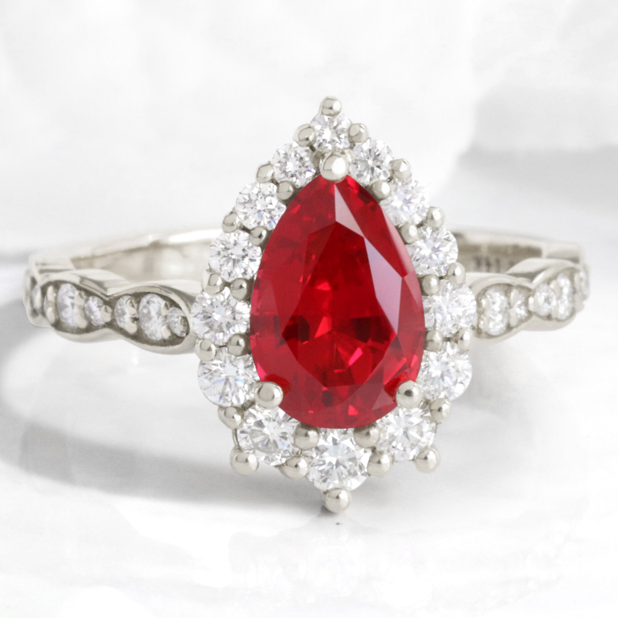 Diamond Ring Largest Red Diamond Ever Found Carats Moussaieff Red