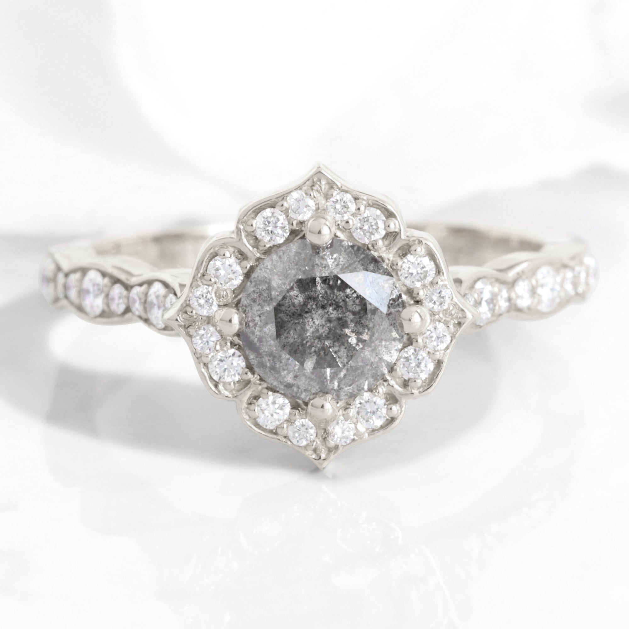 FULL BLING RING DARK GREY FULL BLING RING DARK GREY