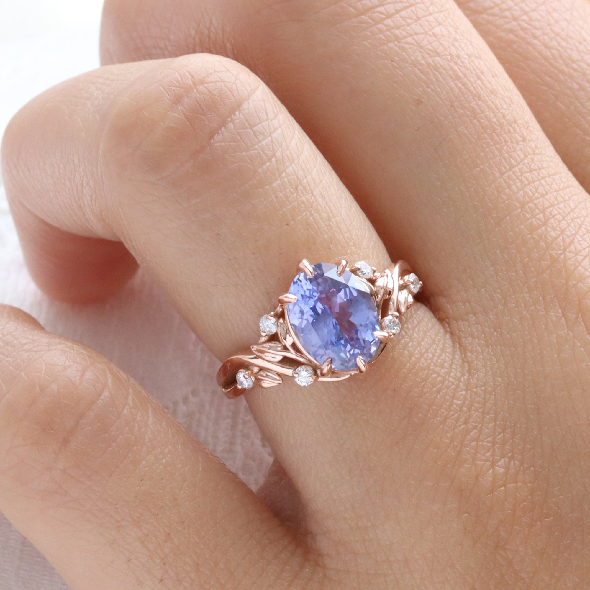 Oval lavender sapphire ring rose gold floral leaf diamond purple sapphire solitaire ring la more design jewelry