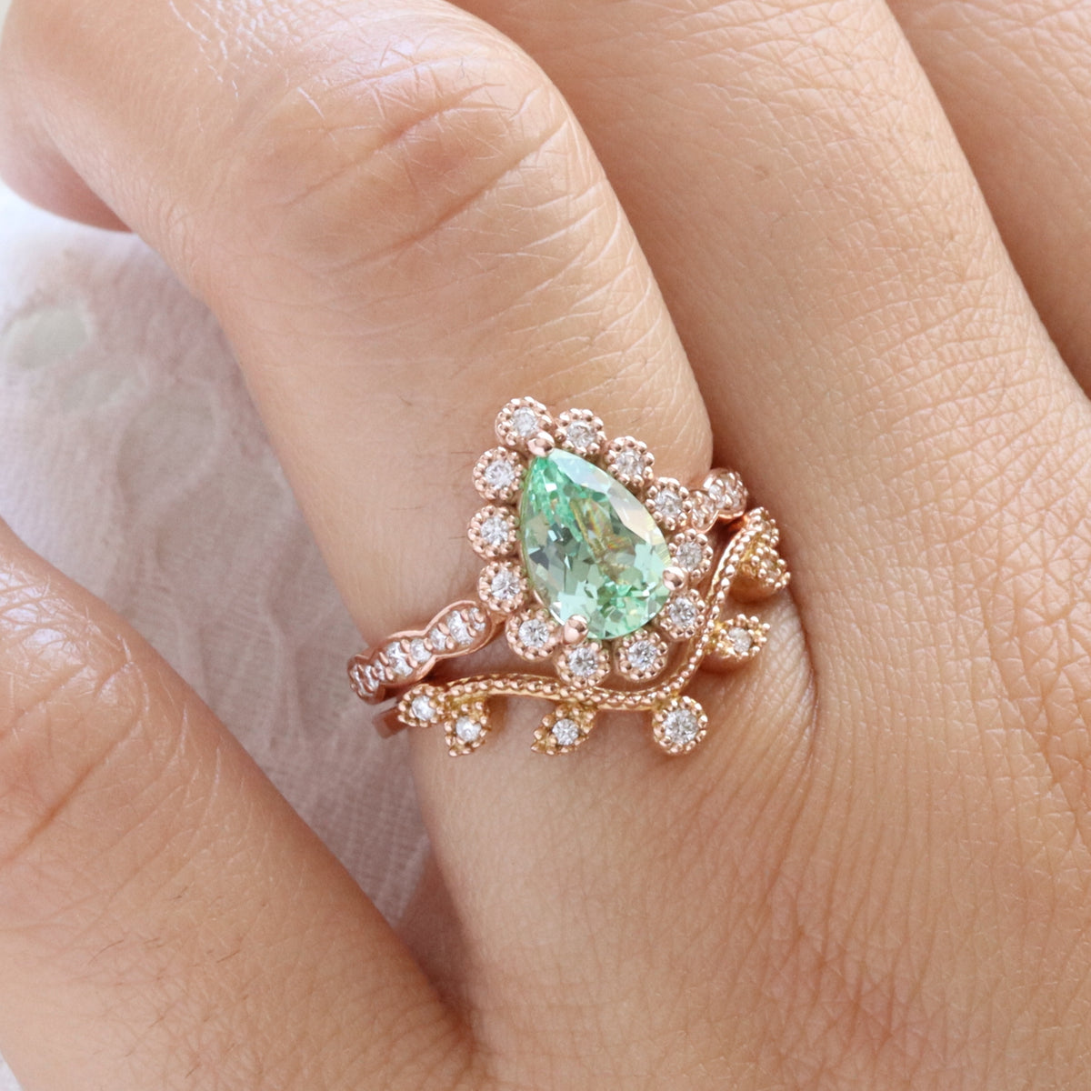 Vintage style pear green sapphire ring bridal set rose gold curved leaf diamond wedding ring stack la more design jewelry