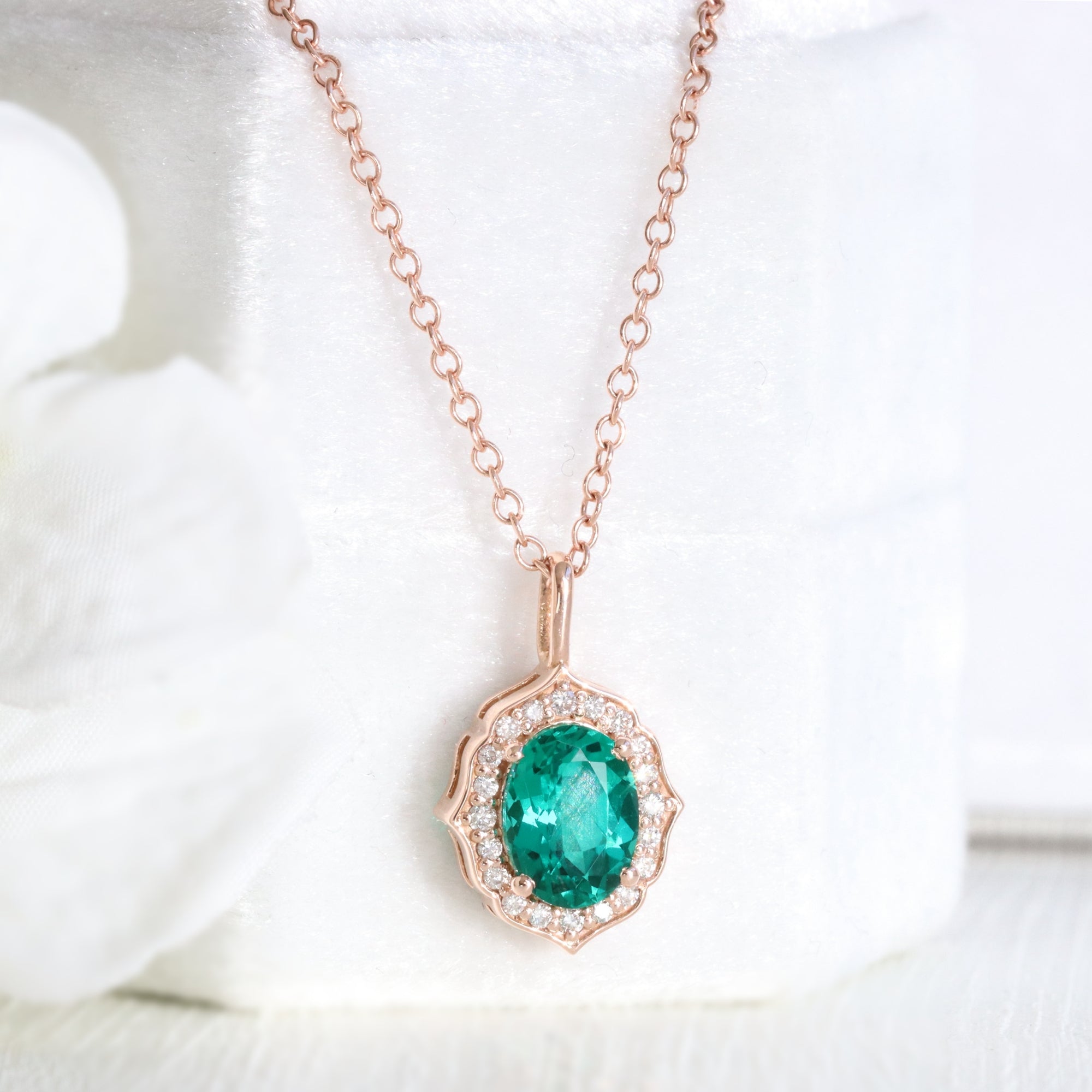 Vintage Green Emerald Necklace Rose Gold Oval Emerald Diamond Pendant ...
