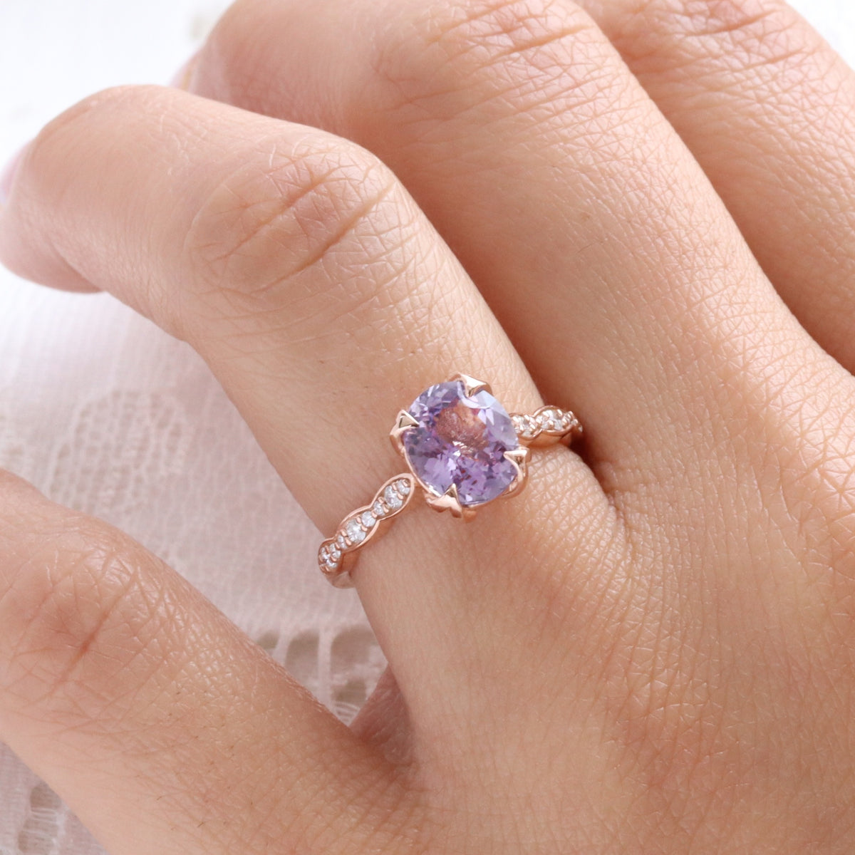 oval lavender sapphire ring rose gold natural purple sapphire solitaire ring diamond sapphire floral ring la more design jewelry