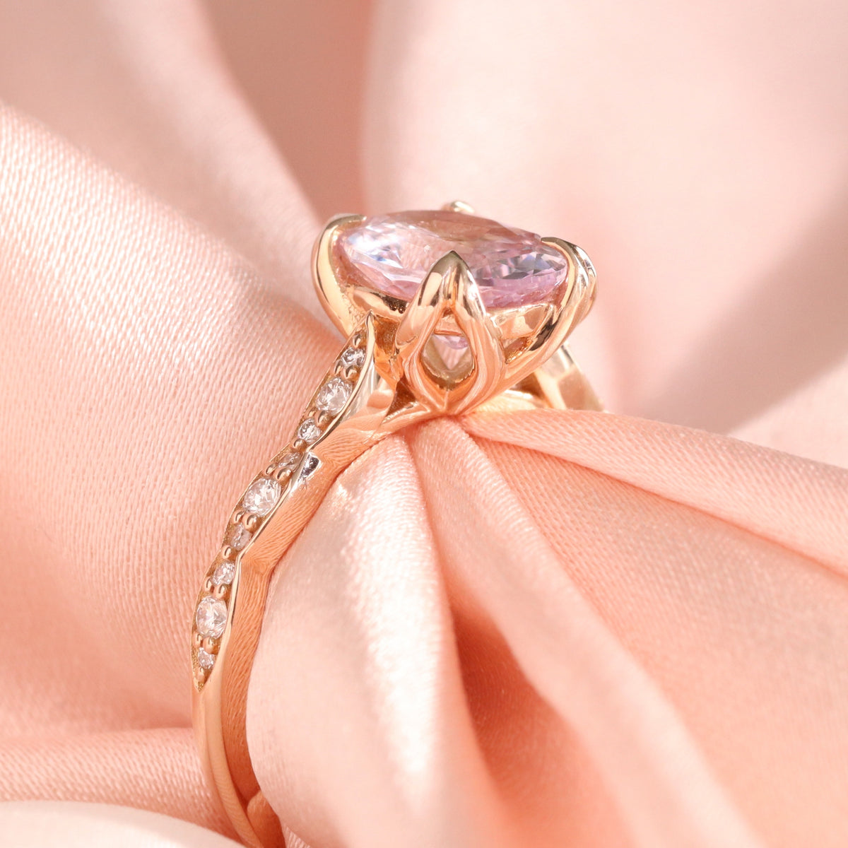 oval lavender sapphire ring rose gold natural sapphire solitaire ring diamond sapphire floral ring la more design jewelry
