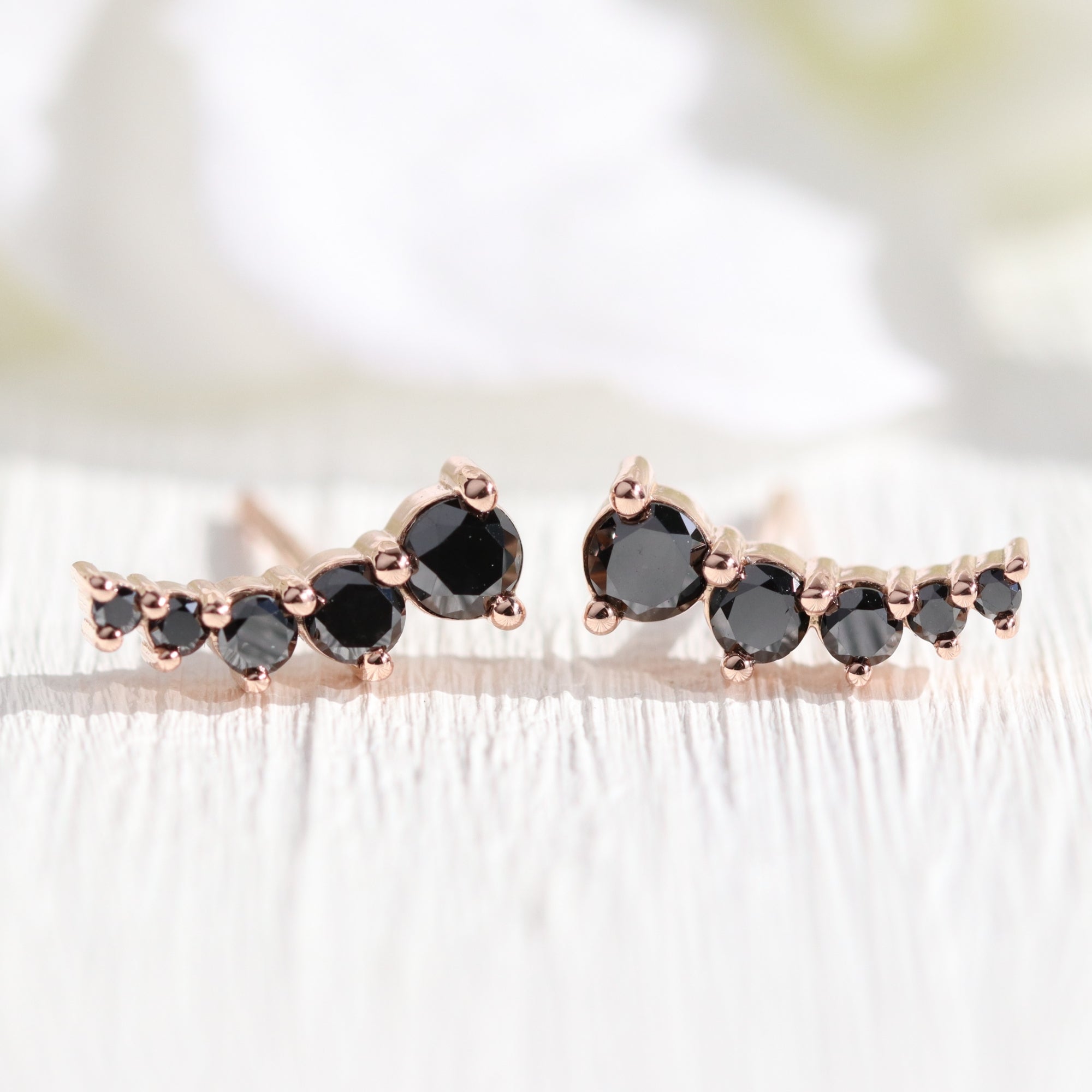 Tiffany & Co. Schlumberger Twenty Stone hoop earrings in gold with  diamonds. | Tiffany & Co.