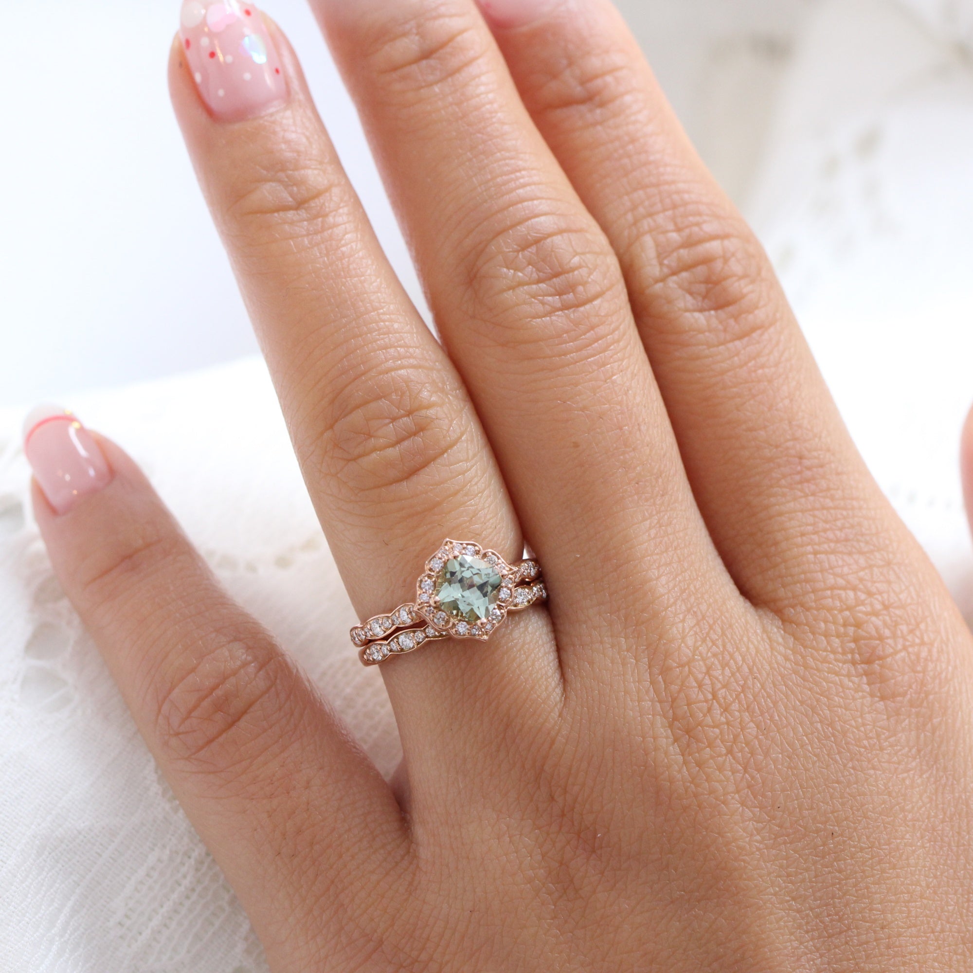 Cushion green sapphire ring rose gold matching diamond wedding band la more design jewelry