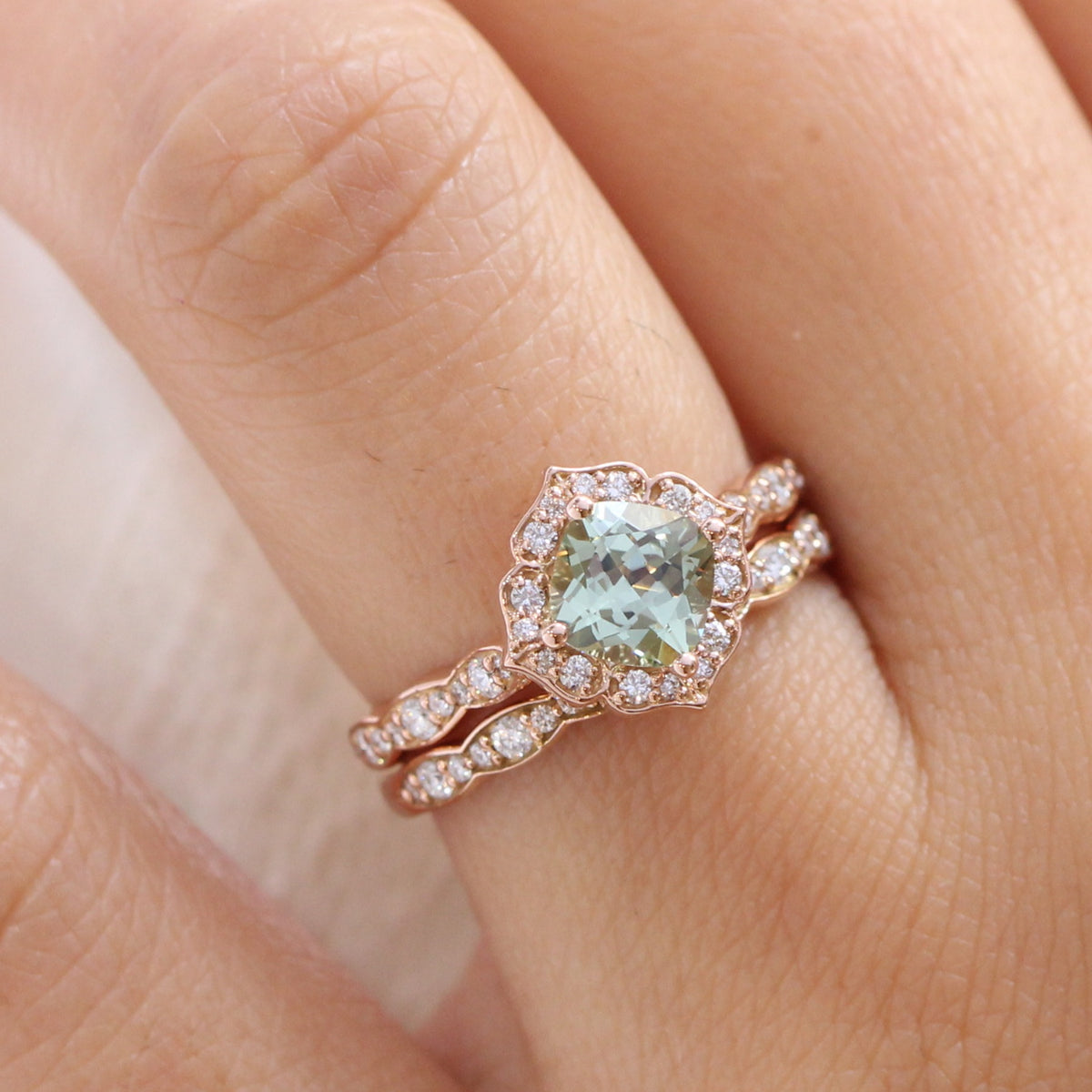 Cushion green sapphire ring rose gold matching diamond wedding band la more design jewelry