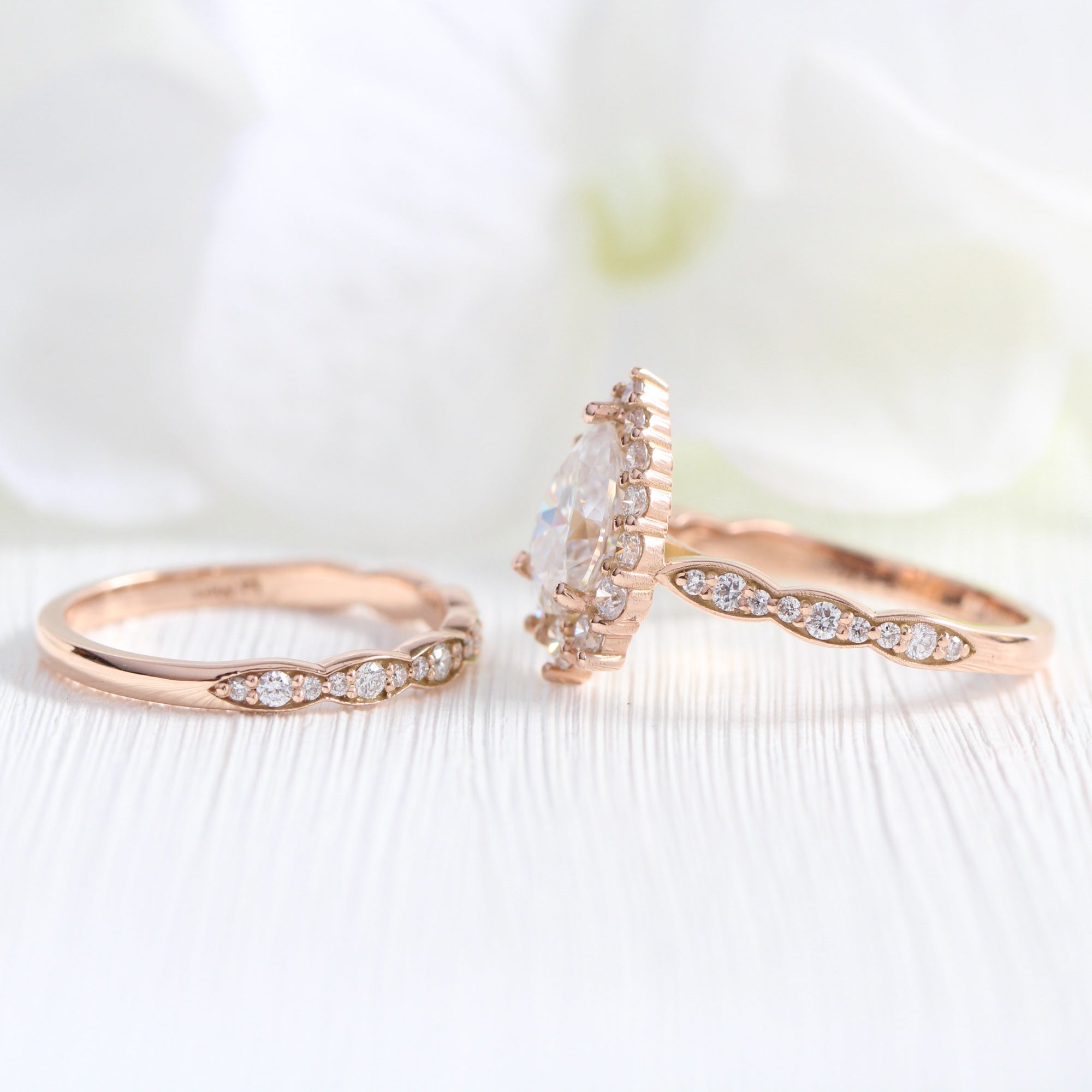 Large pear moissanite halo diamond ring rose gold bridal wedding set La more design jewelry