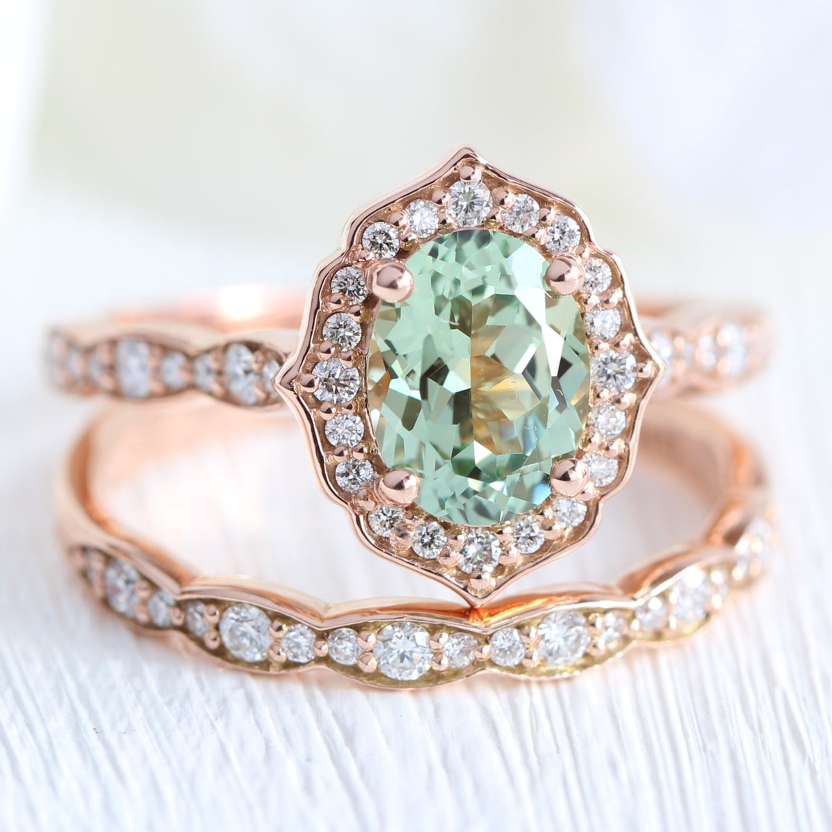 Oval green sapphire ring rose gold matching diamond wedding band la more design jewelry