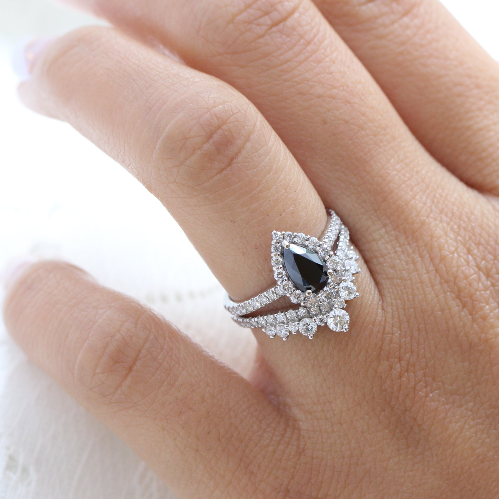 Pear black diamond engagement ring white gold v shaped diamond wedding band bridal ring set la more design jewelry