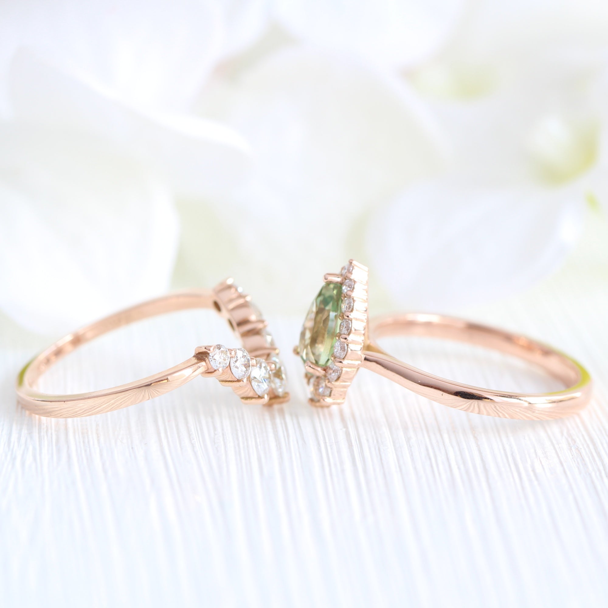 Pear green sapphire ring rose gold curved 7 diamond wedding band la more design jewelry