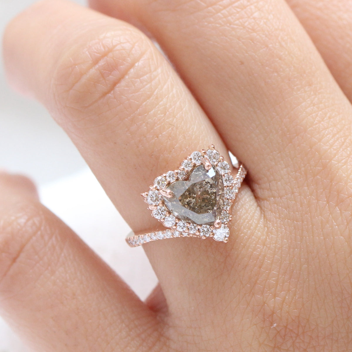 heart shaped diamond ring rose gold salt and pepper diamond halo ring la more design jewelry