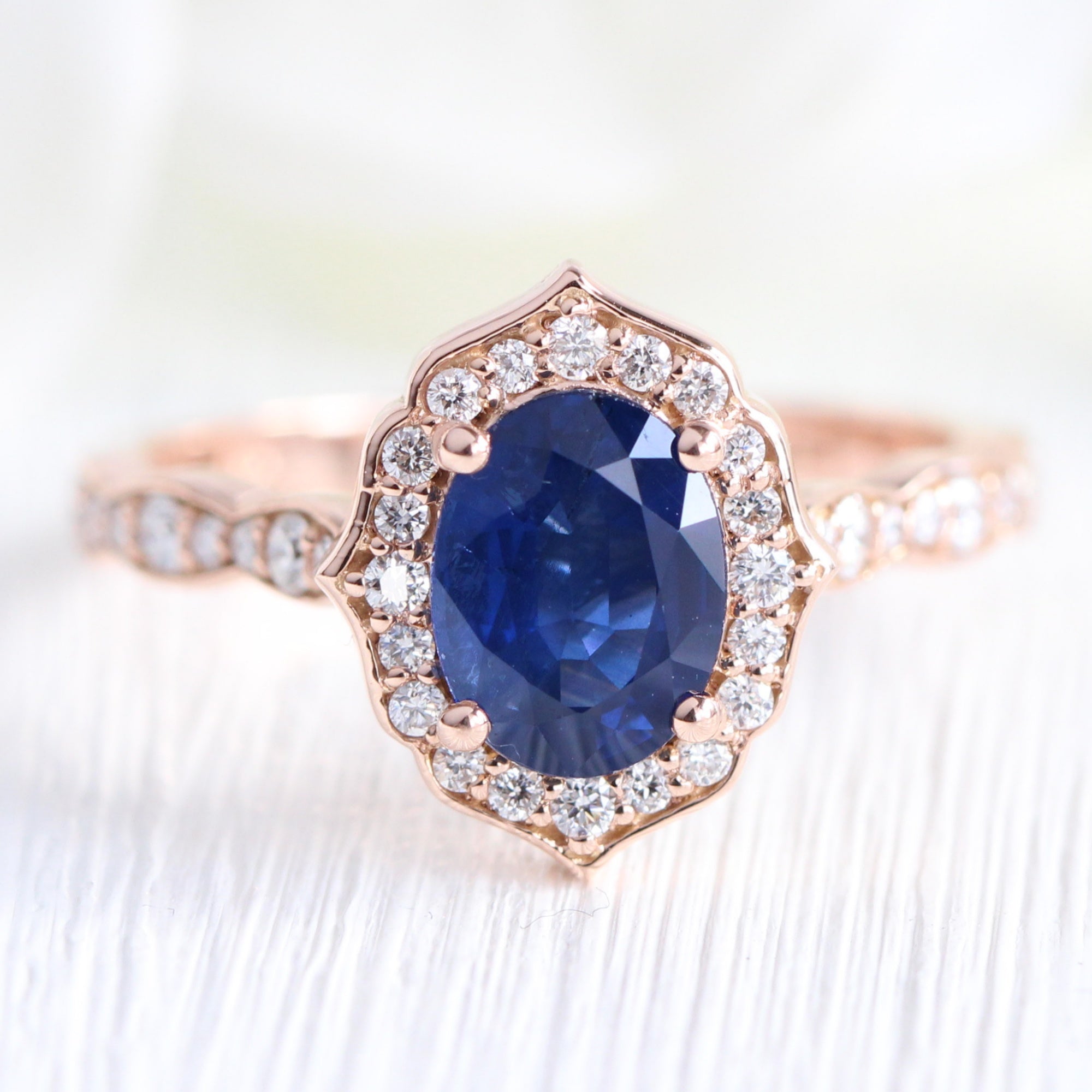 natural blue sapphire engagement ring rose gold vintage halo diamond ring la more design jewelry