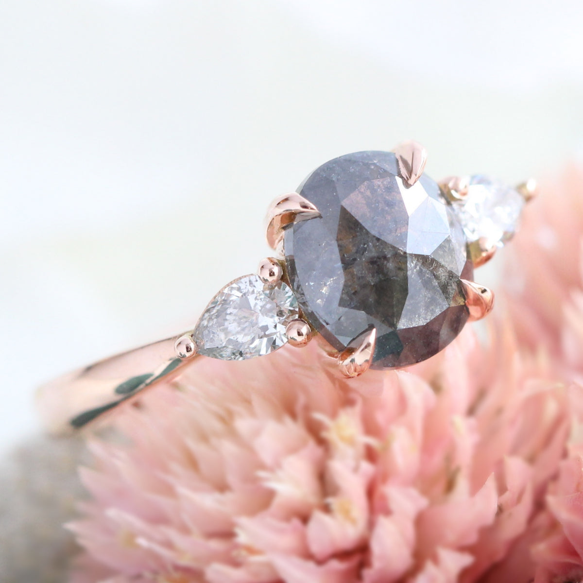 oval salt and pepper diamond ring rose gold 3 stone ring la more design jewelry