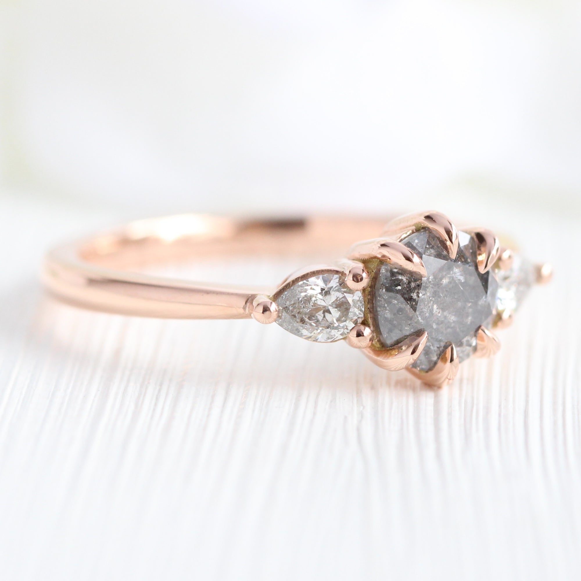 round salt and pepper diamond ring rose gold 3 stone ring la more design jewelry